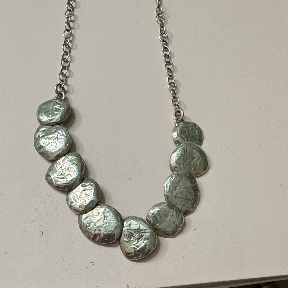 Elegant Silver Necklace